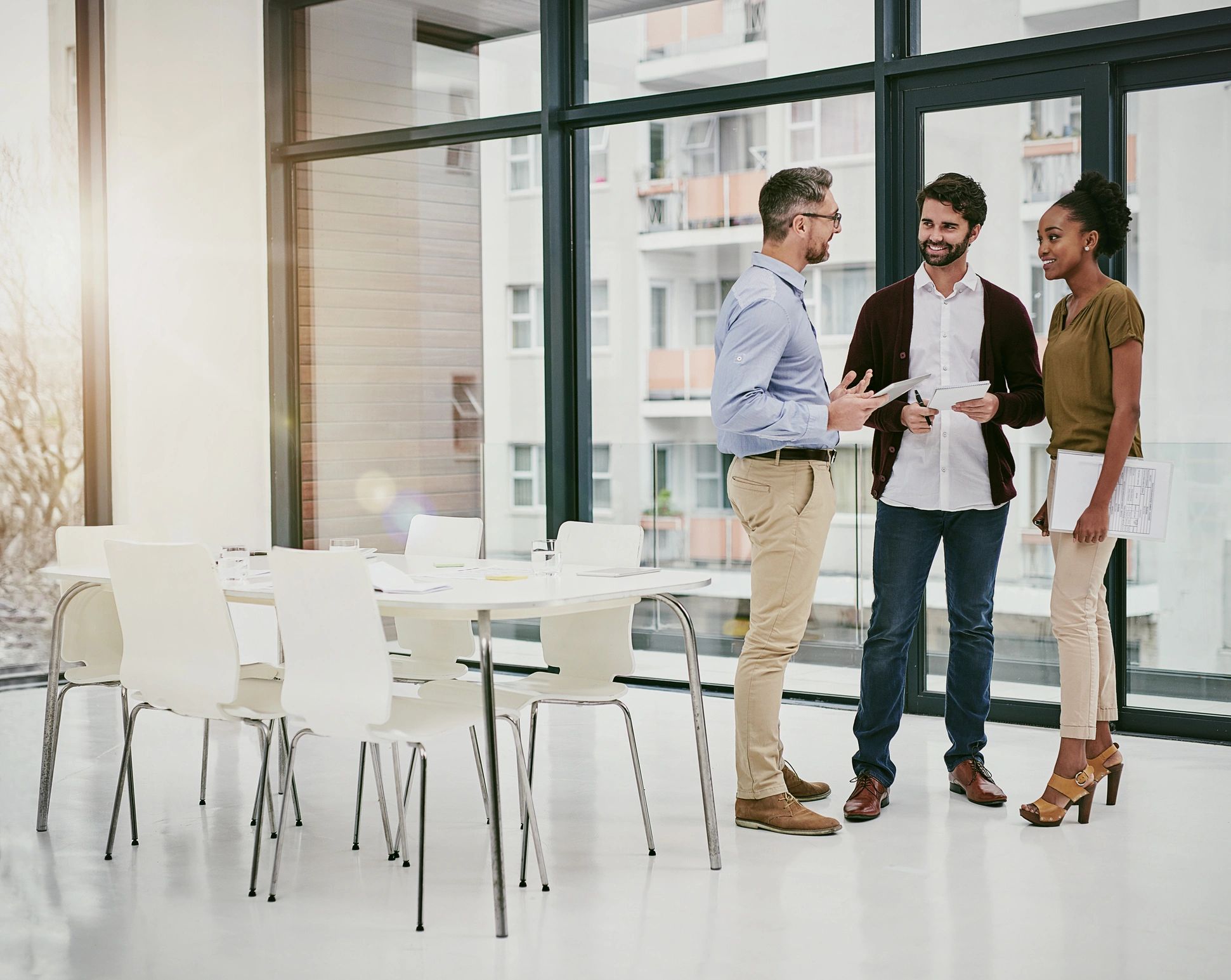 Business colleagues in discussion during a strategy meeting